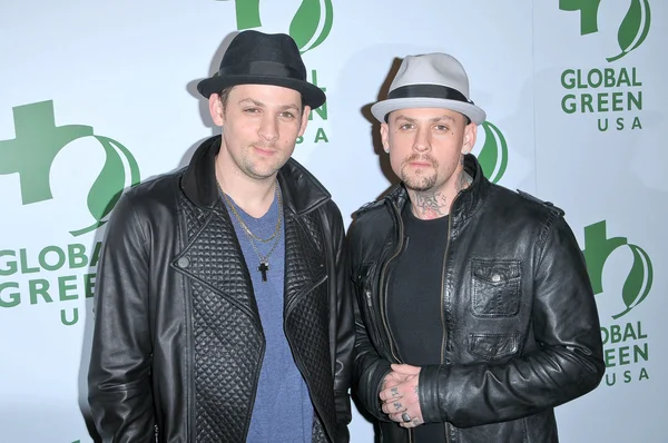 Joel madden i benji madden 7 rocznego globalnego zielony usa w pre-oscar imprezie, avalon, hollywood, ca. 03-03-10 — Zdjęcie stockowe