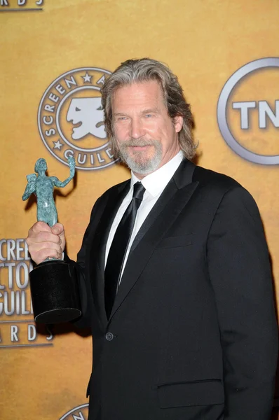 Jeff Bridges bei der 16. jährlichen Verleihung der Filmpreise der Leinwandschauspielerzunft, Presseraum, Schreinsaal, los angeles, ca. 23.01. — Stockfoto