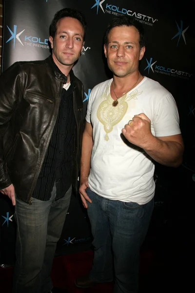 Marc Clebanoff y Louis Mandylor en la proyección de la serie web "Redemption: The Darkness Descending" organizada por Koldcast.tv, Cinespace, Hollywood, CA. 02-19-10 —  Fotos de Stock