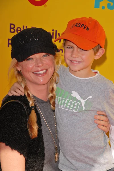Charlotte Ross and her son — Stok fotoğraf