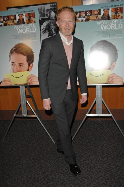 Jesse Tyler Ferguson på premiären av "Wonderful World", regissörer Guild of America, West Hollywood, ca. 01-07-10 — Stockfoto