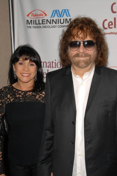 Jeff Lynne di International Myeloma Foundation 's 3rd Annual Comedy Celebration for the Peter Boyle Memorial Fund, Wilshire Ebell Theater, Los Angeles, CA. 11-07-09 — Stok Foto