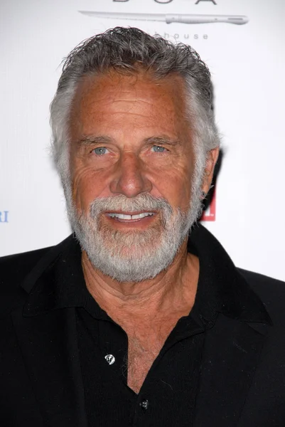 Jonathan Goldsmith op de Hollywood Reporter "Philanthropist van het jaar" ter ere van Eva Longoria Parker, boa, West Hollywood, ca. 11-16-09 David Edwards/Dailyceleb. com 818-249-4998 — Stockfoto