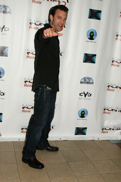 Eric sweeney bei der "kontrast" los angeles premiere, sunset 5 theater, west hollywood, ca. 16-11-09 — Stockfoto