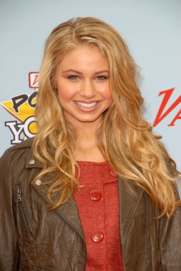 Ayla Kell