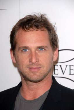 josh Lucas everlon diamond knot collection onur carey mulligan, chateau marmont, los angeles, ca. 03-05-10