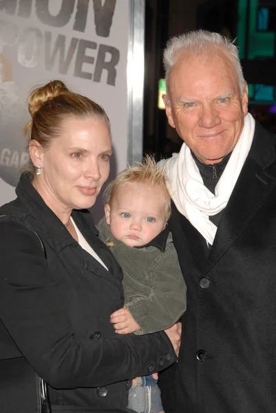 Malcolm McDowell and family at 'The Book Of Eli' Premiere, Chinese Theater, Hollywood, CA. 01-11-10 — Zdjęcie stockowe