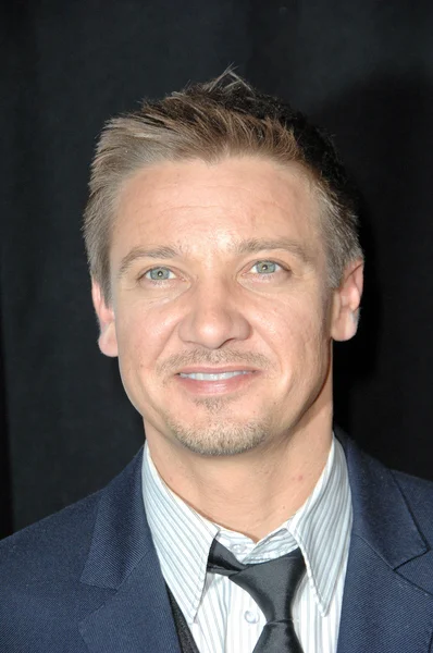 Jeremy renner na 35 roční los angeles film kritici asociace ocenění, mezikontinentální los angeles, století město, 01-16-10. — Stock fotografie