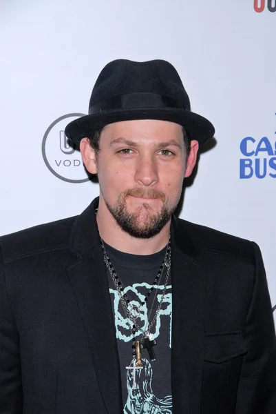 Joel Madden at the Artists for Peace and Justice "Artists for Haiti" benefit, Track 16 Gallery, Santa Monica, CA. 01-28-10 — Stock Photo, Image