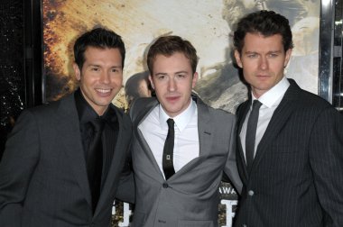 Jon seda, joe mazzello ve james dale rozeti