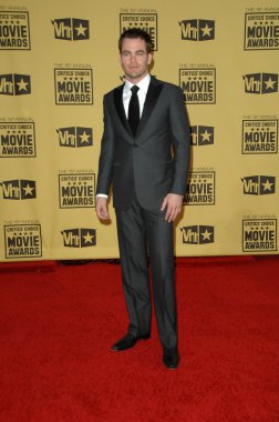 Chris Pine bir