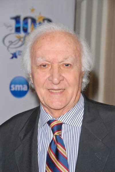 Robert Loggia —  Fotos de Stock