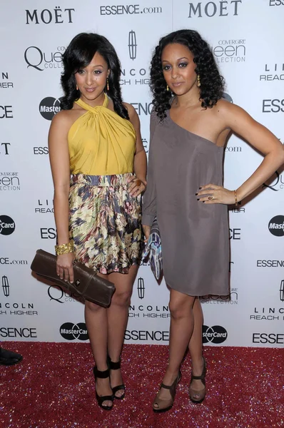 Tia mowry i Tamera mowry — Zdjęcie stockowe