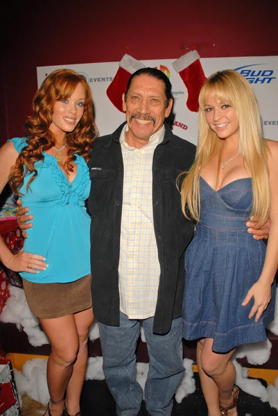 Christine Smith, Danny Trejo and Heather Renee Smith at Bridgetta Tomarchio B-Day Bash and Babes in Toyland Toy Drive, Lucky Strike, Hollywood, CA. 12-04-09 — Stock Photo, Image
