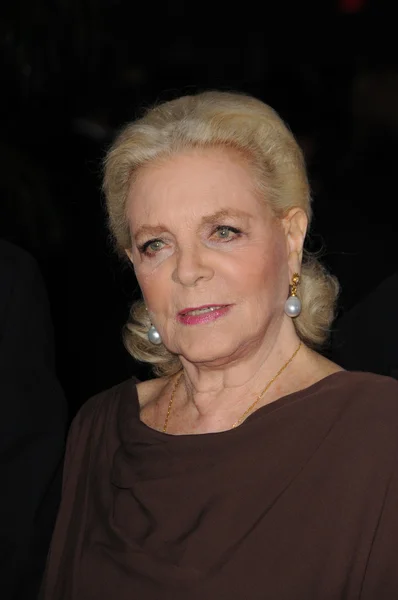 Lauren Bacall at the 2009 Governors Awards presented by the Academy of Motion Picture Arts and Sciences, Grand Ballroom at Hollywood and Highland Center, Hollywood, CA. 11-14-09 — Stock Photo, Image