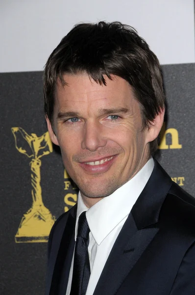 Ethan Hawke at the 25th Film Independent Spirit Awards, Nokia Theatre L.A. Live, Los Angeles, CA. 03-06-10 — 图库照片