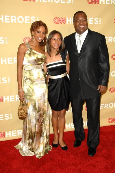 Holly robinson Peete r. w Filadelfii, rodney Peete r. w Filadelfii i childrenat "bohaterowie cnn: hołd all-star," kodak theater, hollywood, ca. 11-21-09 — Zdjęcie stockowe