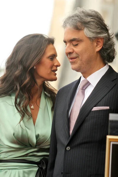 Weronika berti i andrea bocelli — Zdjęcie stockowe