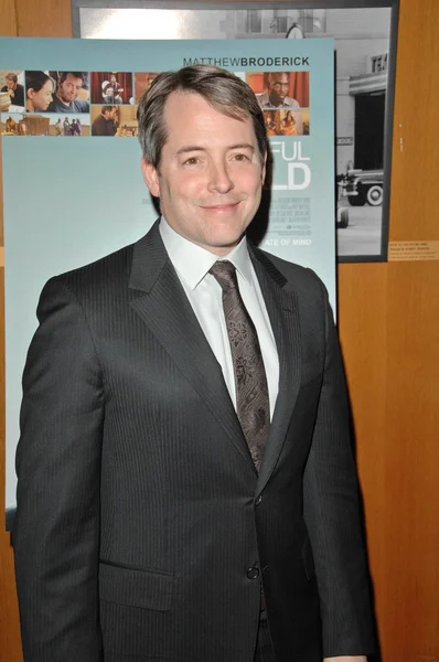 Matthew Broderick at the premiere of 'Wonderful World," Directors Guild of America, West Hollywood, CA. 01-07-10 — Stock Photo, Image