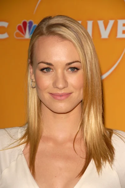 Yvonne Strahovski —  Fotos de Stock