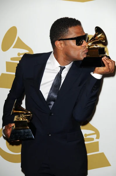 Maxwell at the 52nd Annual Grammy Awards, Press Room, Staples Center, Los Angeles, CA. 01-31-10 — Stockfoto