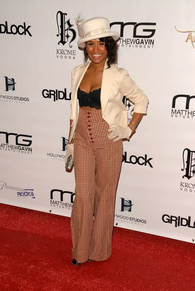 Melody Thornton at the Gridlock New Years Eve 2010 Party, Paramount Studios, Hollywood, CA. 12-31-09 — Stock Photo, Image