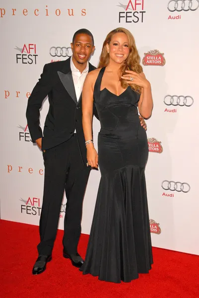 Nick Cannon a Mariah Carey v Afi Fest premiéra "Milášku," čínské divadlo, Hollywood, Ca. 11-01-09 — Stock fotografie