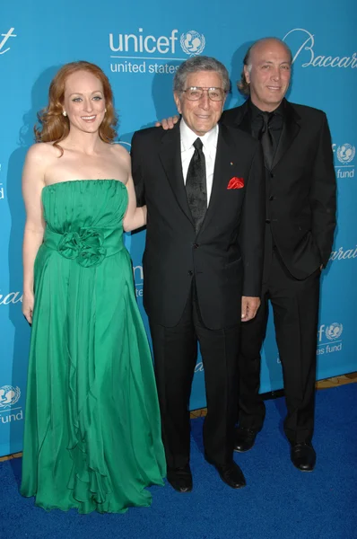 Tony Bennett, son Danny and daughter Antonia — Stock Photo, Image