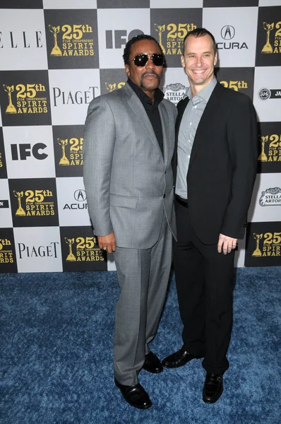 Lee Daniels e invitado en los 25th Film Independent Spirit Awards, Nokia Theatre L.A. Live, Los Angeles, CA. 03-06-10 —  Fotos de Stock