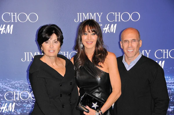 Marilyn katzenberg, tamara mellon und jeffrey katzenberg im jimmy choo für h & m collection, privater standort, los angeles, ca. 09-02-11 — Stockfoto