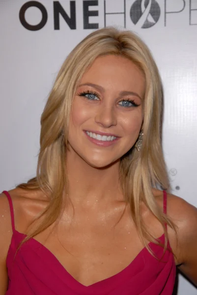 Stephanie Pratt — Stockfoto