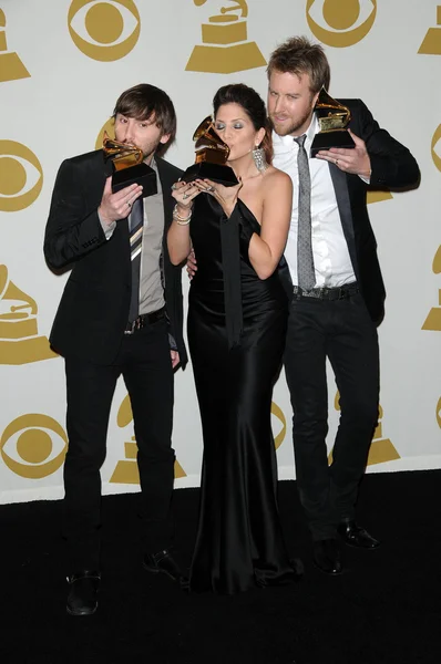 Lady Antebellum at the 52nd Annual Grammy Awards, Press Room, Staples Center, Los Angeles, CA. 01-31-10 — 图库照片