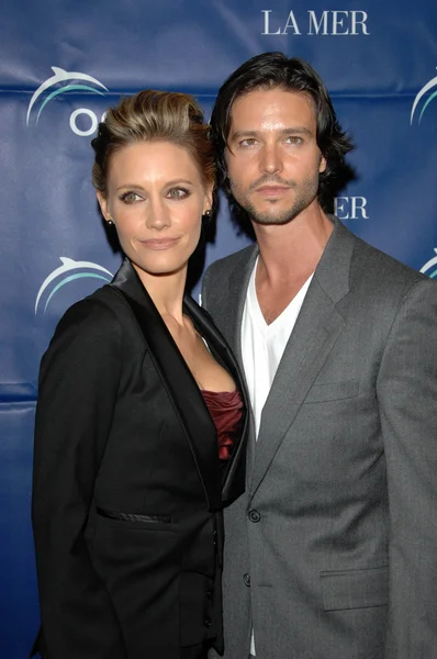 Kadee Strickland y Jason Behr — Foto de Stock