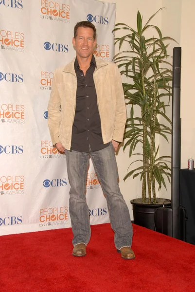 James Denton \ r \ nat la salle de presse pour Choice Awards 2010 ', Nokia Theater LA Live, Los Angeles, Ca. 01-06-10 — Photo