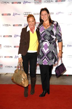 Maria Bello ve Camryn Manheim Hollywood Reporter'ın yıllık kadın eğlence Kahvaltı, Beverly Hills Hotel, Beverly Hills, Ca. 12-04-09