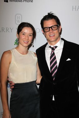 Johnny knoxville tarafından sunulan ilk yıllık baby2baby Gala harry winston, kitap ciltleme, culver city, ca 11-03-12