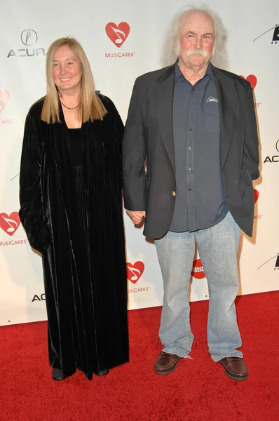 David Crosby e sua esposa Jan Dance no 2010 MusiCares Person Of The Year Tribute To Neil Young, Los Angeles Convention Center, Los Angeles, CA. 01-29-10 — Fotografia de Stock