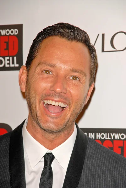 Mark Liddell al debutto di "Exposed: 10 Tears In Hollywood" di Mark Liddell, Lloyd Wright, Sowden House, Los Angeles, CA. 11-09-09 — Foto Stock