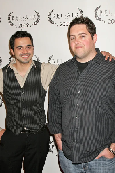 Neil Upadhye e Joe Judeson no Opening Night of Bel Air Film Festival, UCLA James Bridges Theatre, Los Angeles, CA. 11-13-09 — Fotografia de Stock