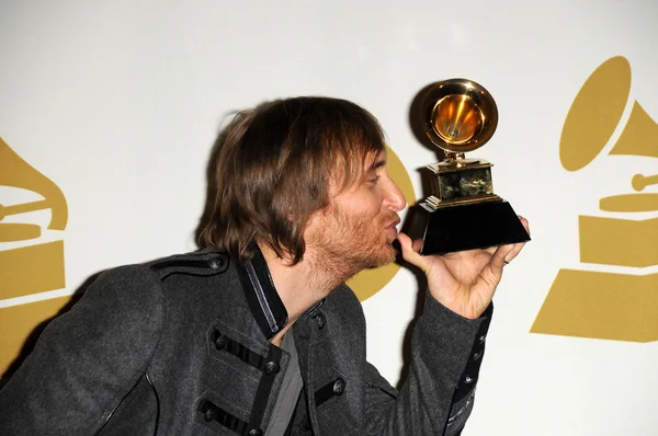 David Guetta en el 52nd Annual Grammy Awards, Sala de Prensa, Staples Center, Los Angeles, CA. 01-31-10 — Foto de Stock