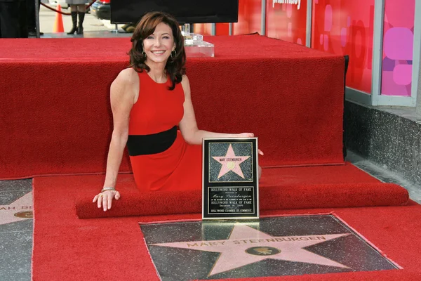 Mary Steenburgen at the induction ceremony for Mary Steenburgen into the Hollywood Walk of Fame, Hollywood Blvd., Hollywood. CA. 12-16-09 — ストック写真