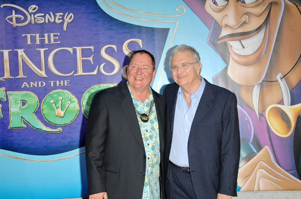 John Lasseter i Randy Newman w "Księżniczka i żaba" światowa premiera, Walt Disney Studios, Burbank, Ca. 11-15-09 — Zdjęcie stockowe