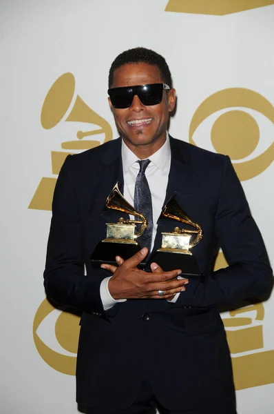 Maxwell at the 522nd Annual Grammy Awards, Press Room, Staples Center, Los Angeles, CA. 01-31-10 — стоковое фото