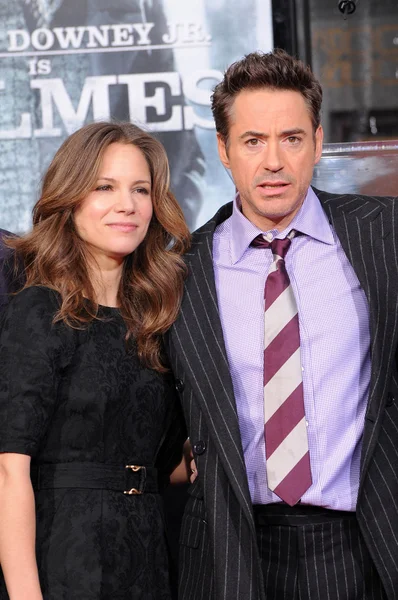 Robert downey jr. och susan levin — Stockfoto