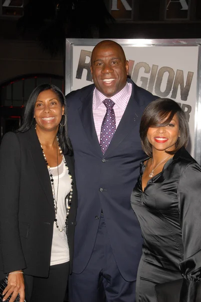 Cookie Johnson, Magic Johnson and Taraji P. Henson — Stock Photo, Image