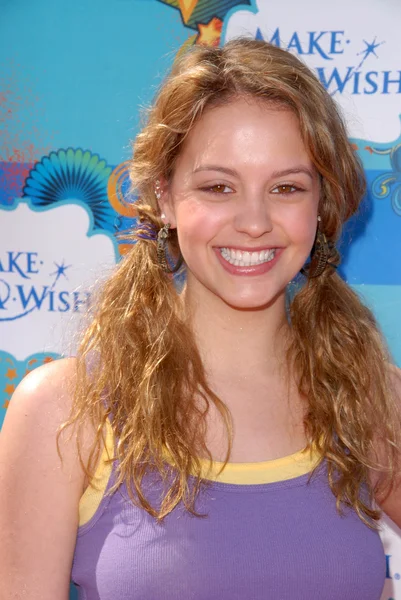 Gage Golightly at the Make-A-Wish Foundation 's Day of Fun Apresentado por Kevin & Steffiana James, Santa Monica Pier, Santa Monica, CA. 03-14-10 — Fotografia de Stock