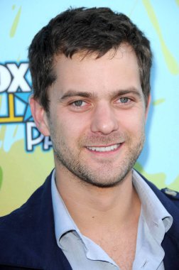 Joshua Jackson