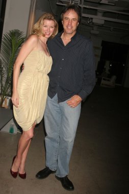 Andrea Harrison, Kevin Nealon