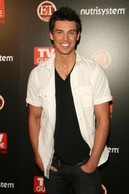 adam gregory TV Rehberi dergi seksi yıldız partisi. Sunset tower hotel, los angeles, ca. 03-24-09