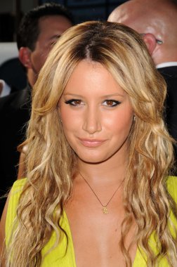 Ashley tisdale
